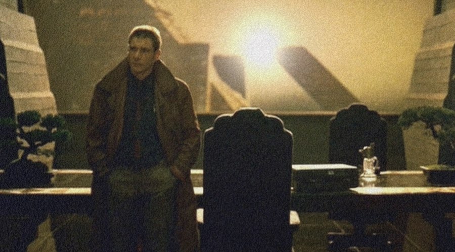 Tyrell office in Blade Runner where you can see the bonsais and the sun rising above in the sky.